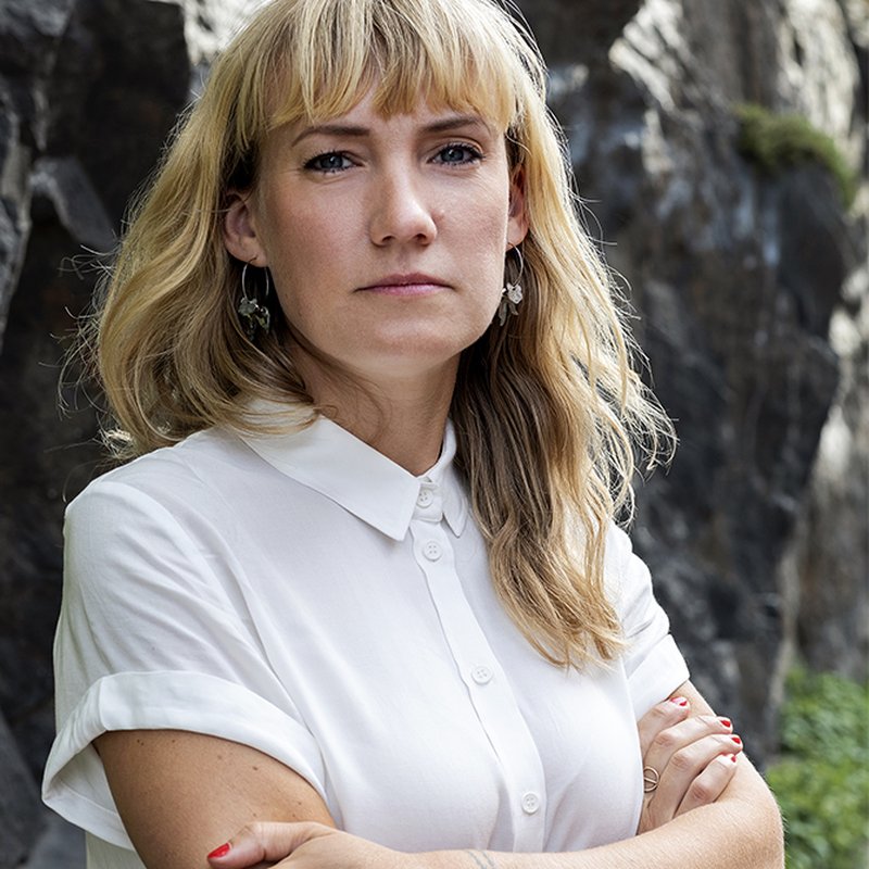 ”Jag ville förmedla något om hur trassligt det är att vara människa”