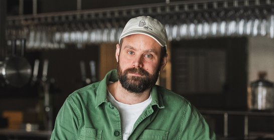 “Jag var runt tjugo när jag började brygga hemma”