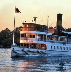 Weekend cruise via Vaxholm