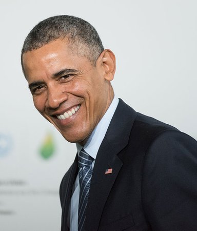 Vad läser Barack Obama? Här är 15 böcker han har rekommenderat