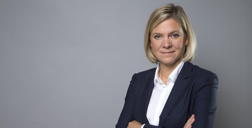 Magdalena Andersson backar inte från kravet på återbetalning av omställningsstöd till hyra.  Kristian Pohl/Regeringskansliet