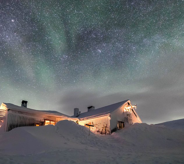 Låktatjåkko fjällstation