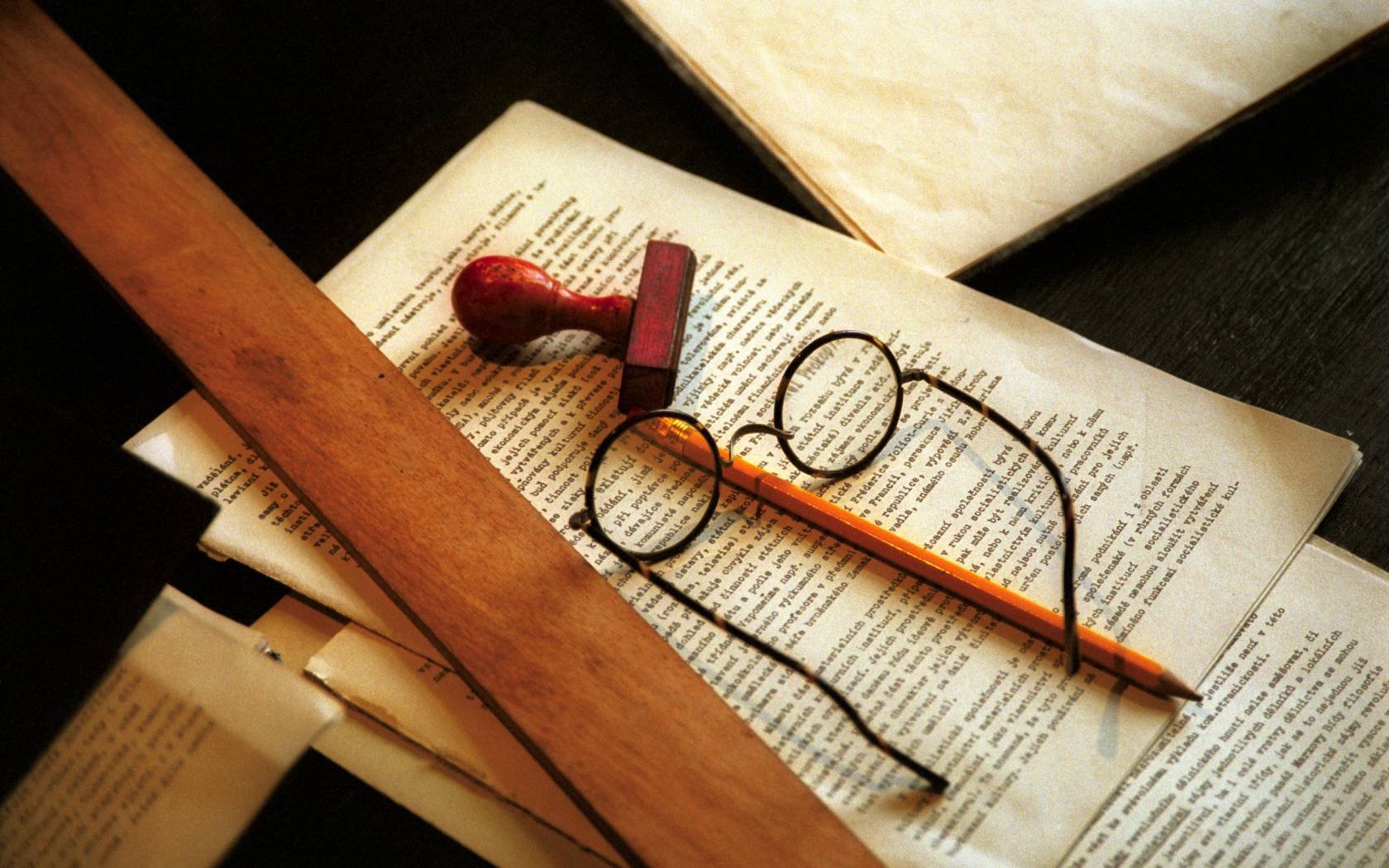 StB interrogation room in the Museum of Communism in Prague.
