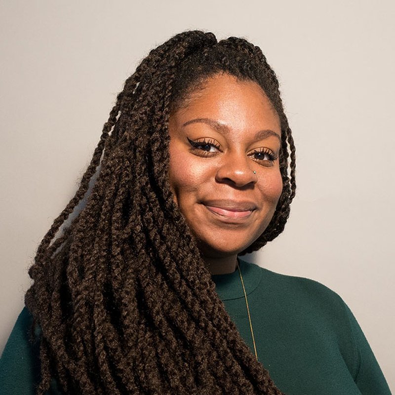 Candice Carty-Williams skriver brännande om verkligheten som svart kvinna