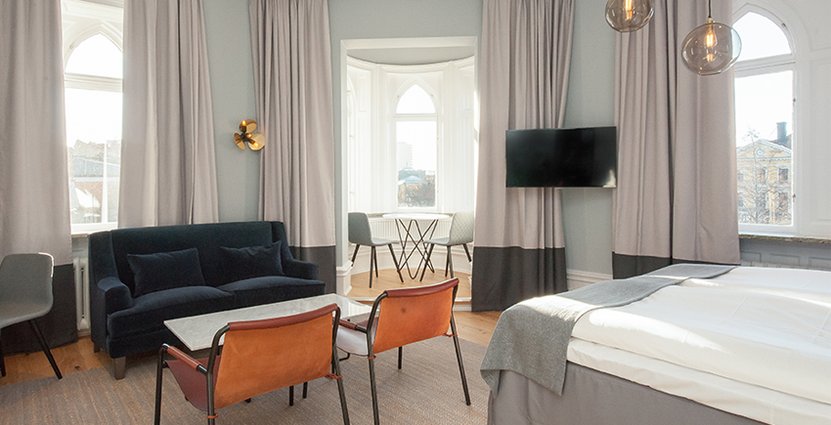 I april öppnar hotellet till fullo. 