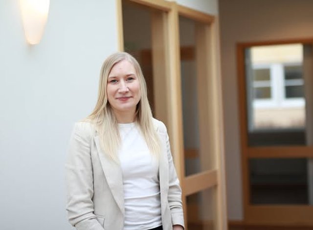 Nätverk Q och Rhea Feminina bjuder in till nätverksträff med tema familjejuridik