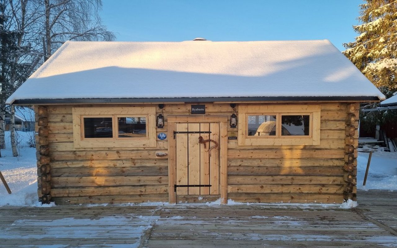 Uusi Kyläsauna Kukkolaforsenilla