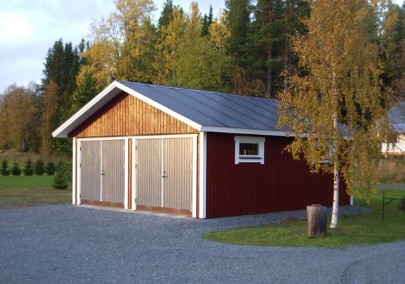 Beautiful custom tree lined garage solution