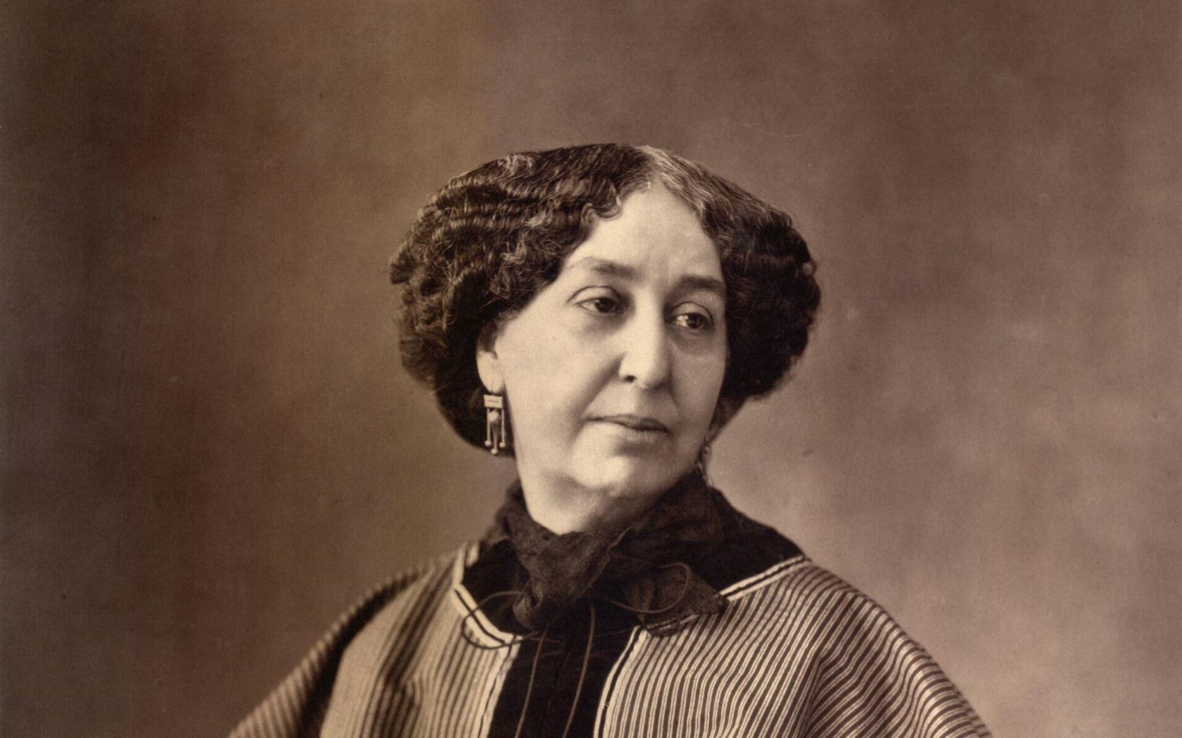 Nadar's photograph of George Sand.