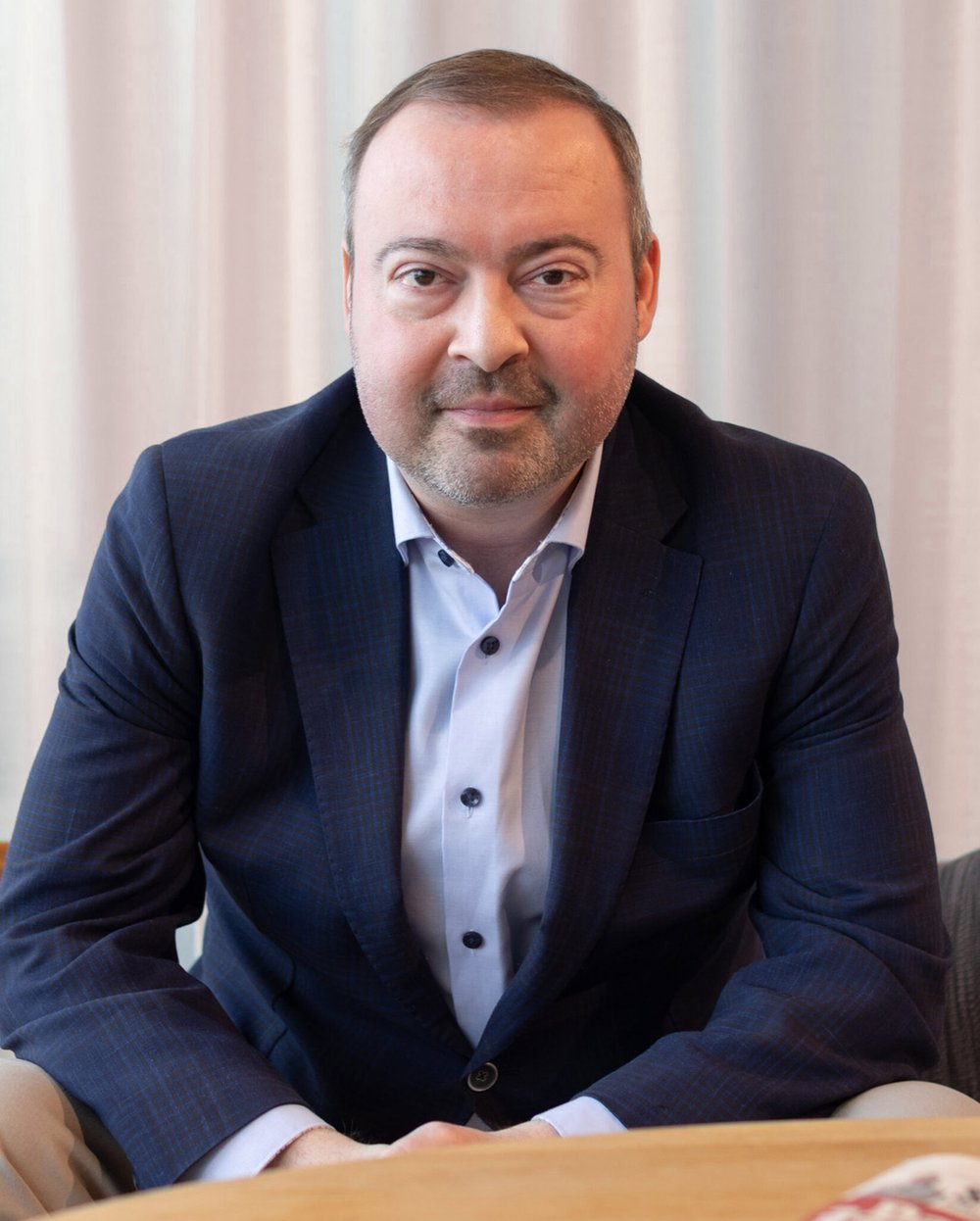 Stephen Stakhiv, Investment manager, Flower