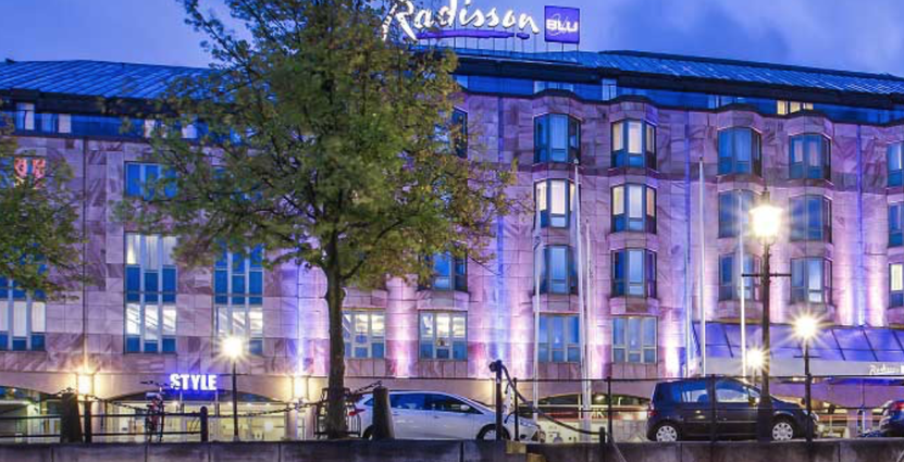 Rezidor rapporterar att intäkterna sjönk, främst som en följd av att man lämnade åtta hotell under 2017. Foto: Radisson Blu