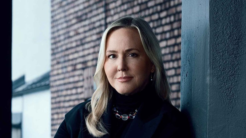 Camilla Grebe ny ambassadör för Stiftelsen Läxhjälpen