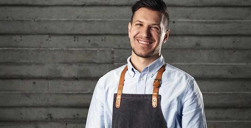 Njem Hatoms dröm om ett fast jobb har besannats. Jeffery Richt