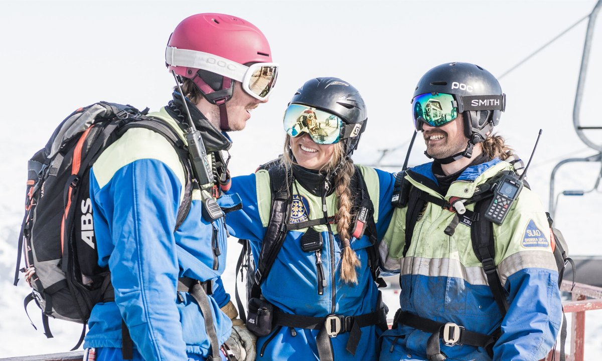 tre personer i skidpatrullen