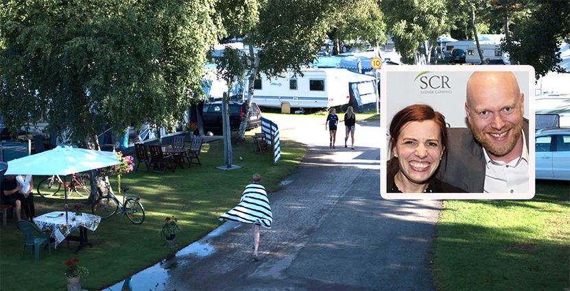 Madelene Bernaxel och Peo Nilsson är glada för SCRs utmärkelse Årets Campingföretagare. Foto: Råbocka Camping, SCR