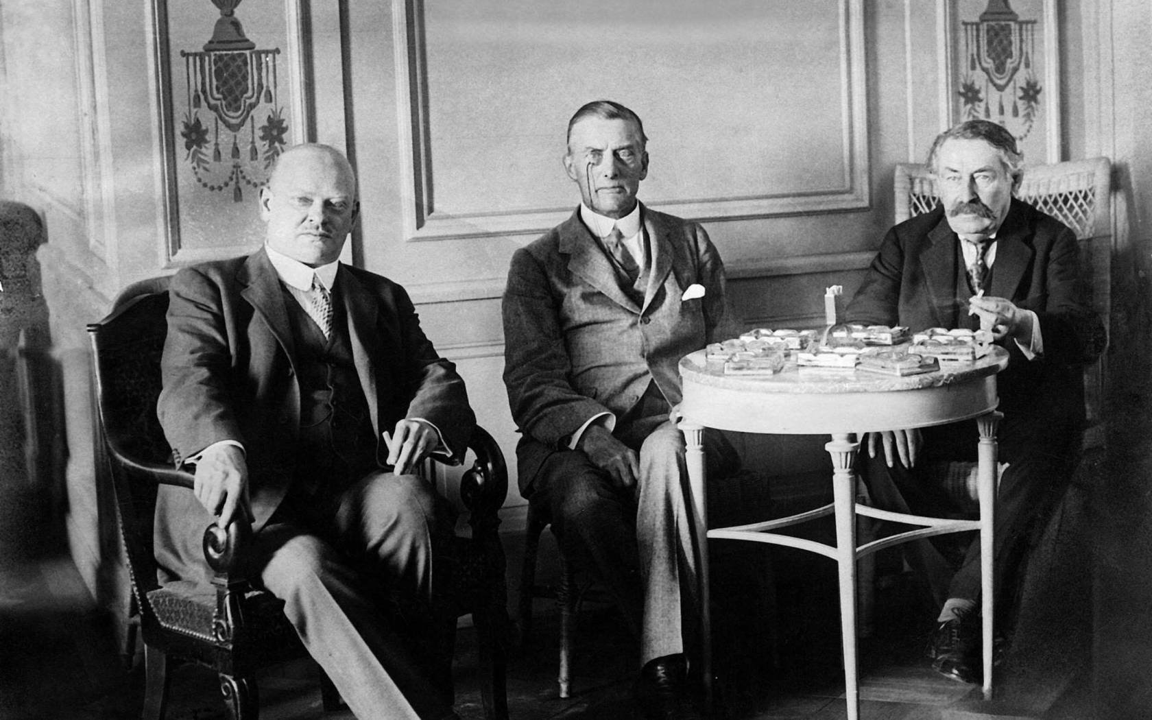 Gustav Stresemann, Austen Chamberlain, and Aristide Briand - the architects of the Locarno Pact - in 1926.