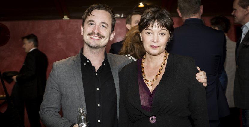 Journalist och matprofil Lisa Förare Winbladh med Nöjesguidens Pelle Tamleth, som delade ut pris i kategorin Årets Kock. 