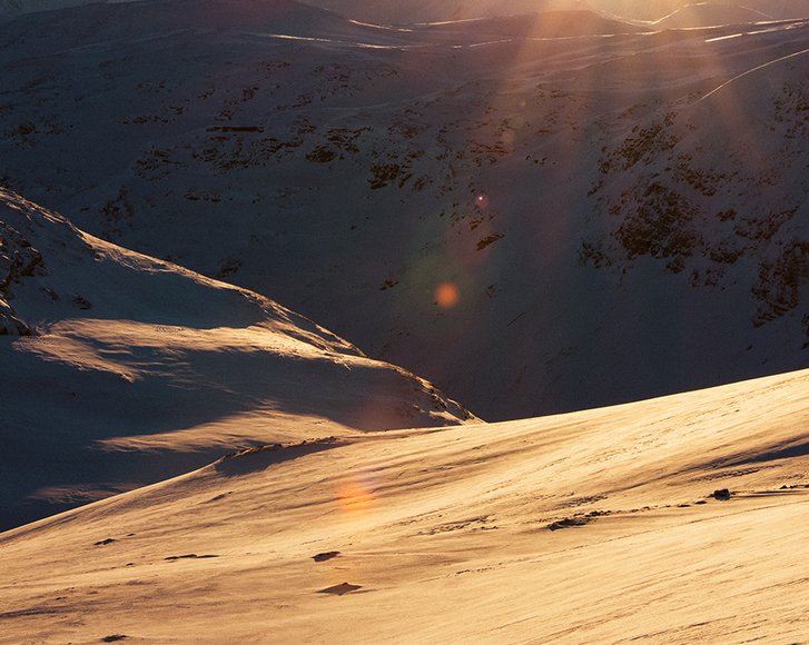 vintriga fj&auml;lltoppar i Bj&ouml;rkliden