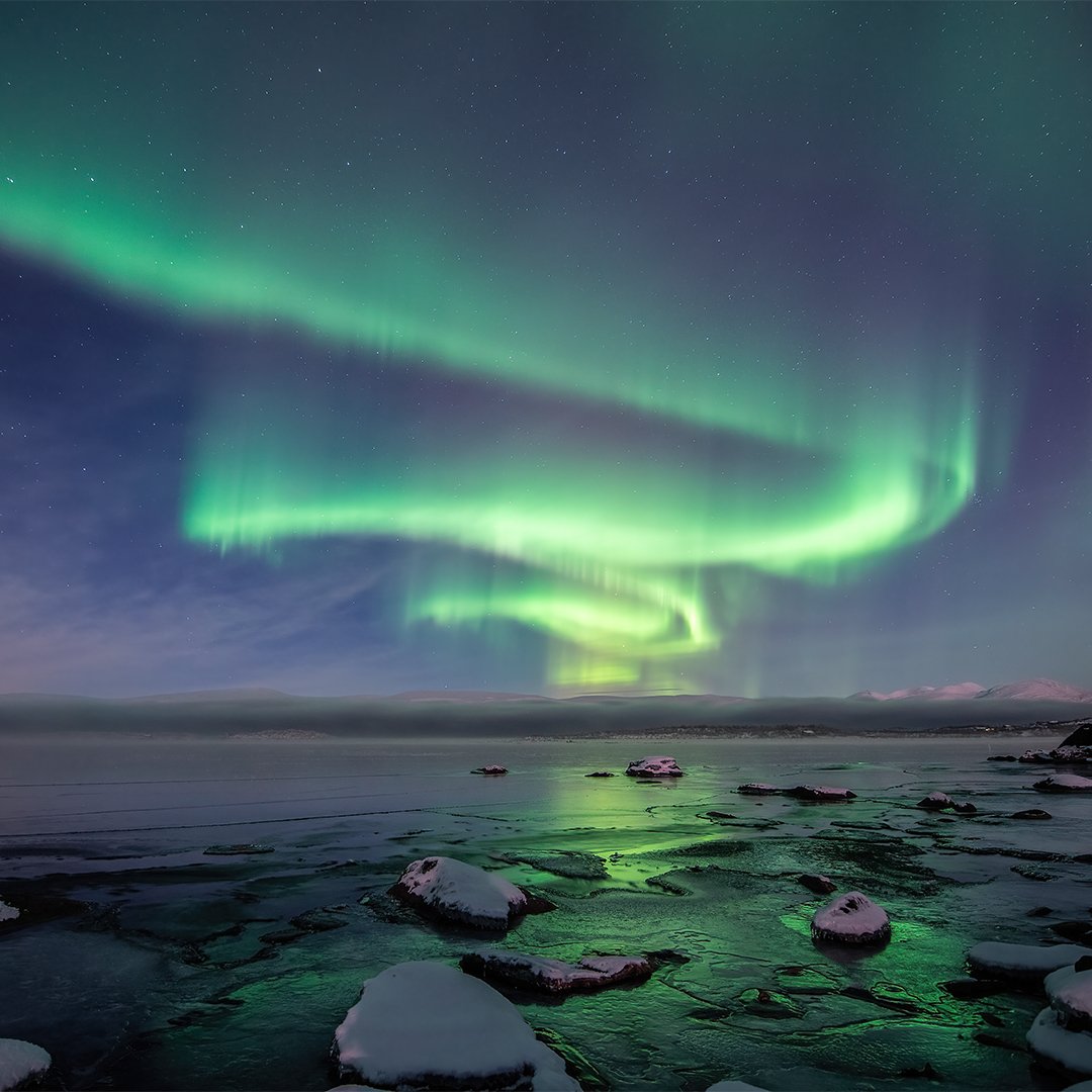Northern lights over Torneträsk