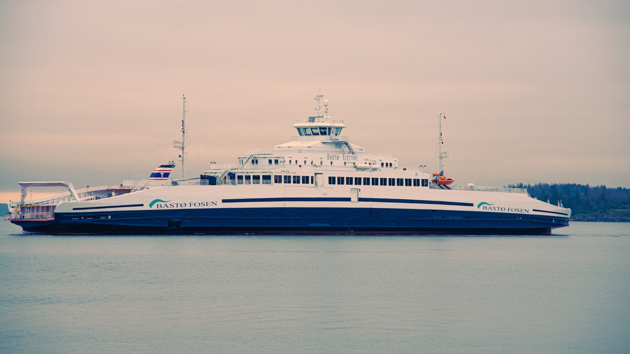 Bastø Electric arrival to Horten_Foto_Bastø_Fosen