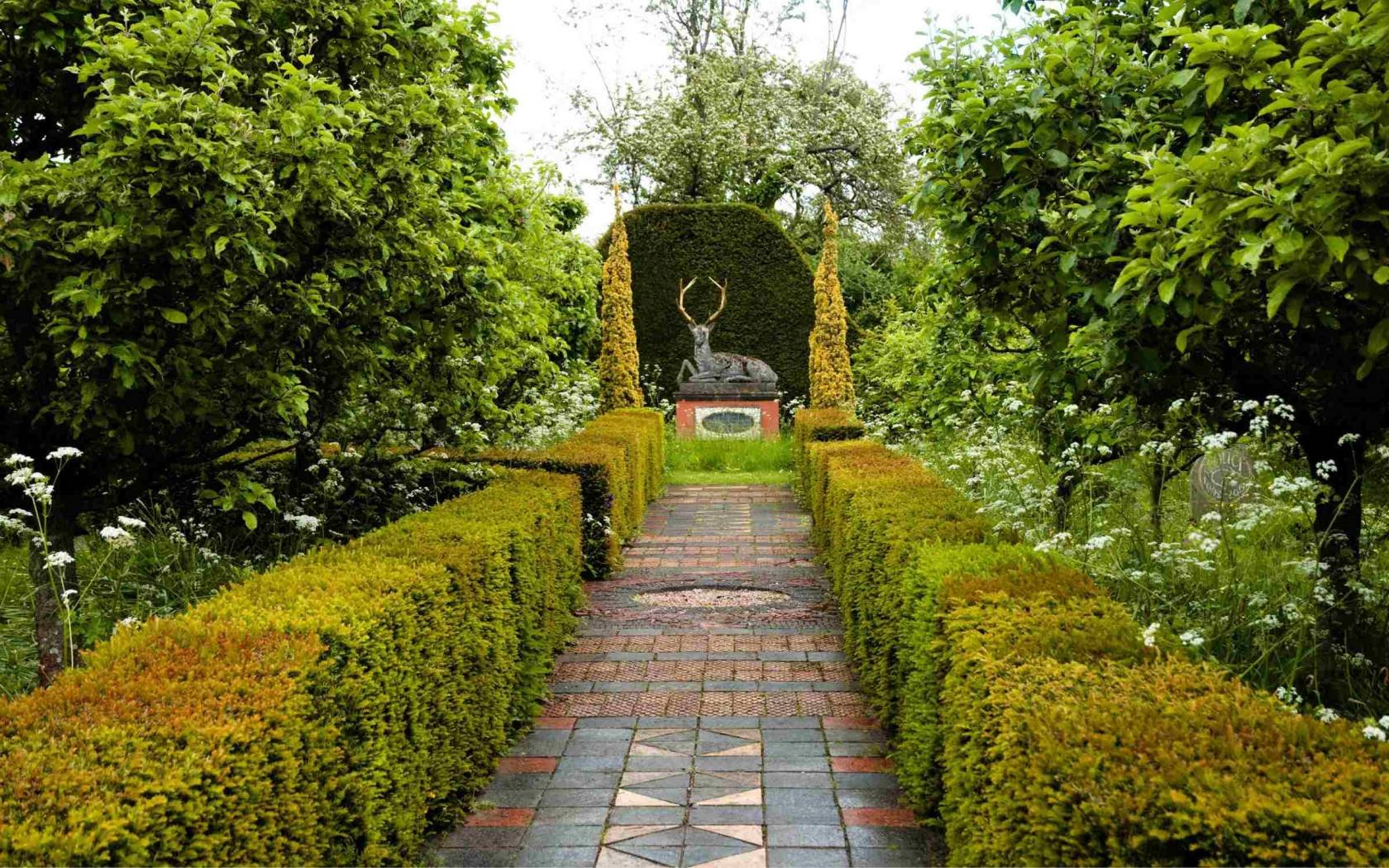 The Laskett Gardens, Herefordshire, UK