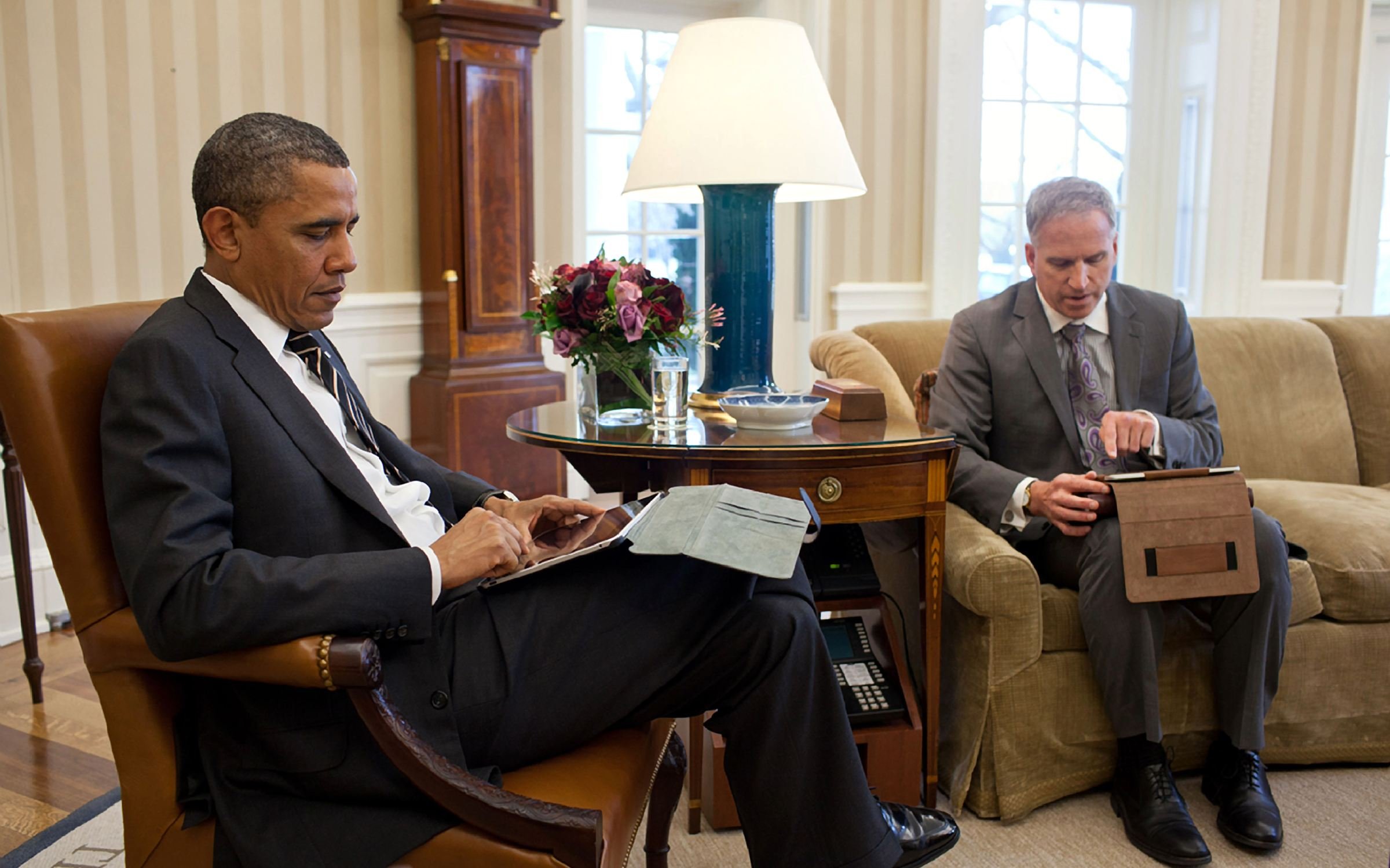 President Barack Obama receives the President's Daily Briefing from Robert Cardillo, Deputy Director of National Intelligence for Intelligence Integration, in the Oval Office of the White House January 31, 2012.