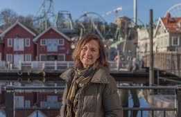 Med rutschkana från andra våningen rakt ner till lobbyn