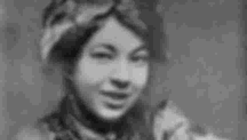 Photograph of Pamela Colman Smith from the October 1912 issue of The Craftsman magazine. Credit: Wikimedia Commons.