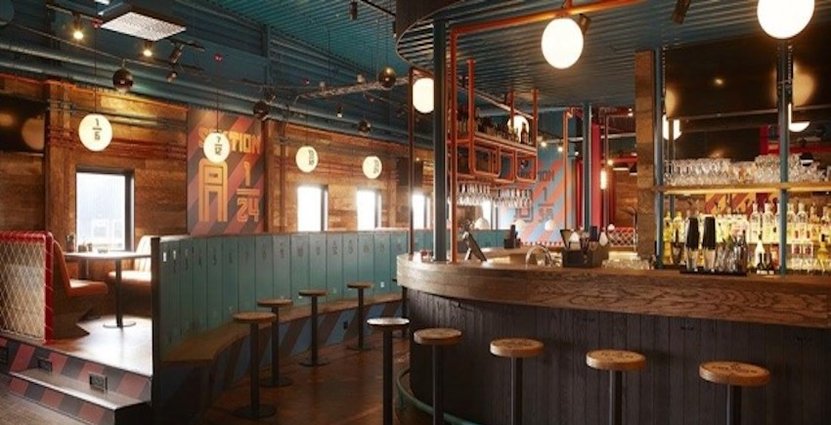 Restaurangkedjans inredningskoncept fick ett lyft 2014 för att locka en bredare målgrupp. 