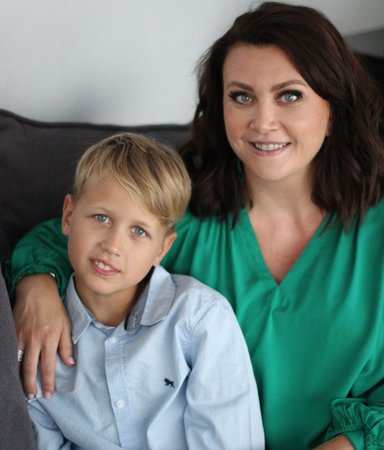 Camilla Läckberg och sonen Charlie: ”Vi jobbar fram böckerna tillsammans”