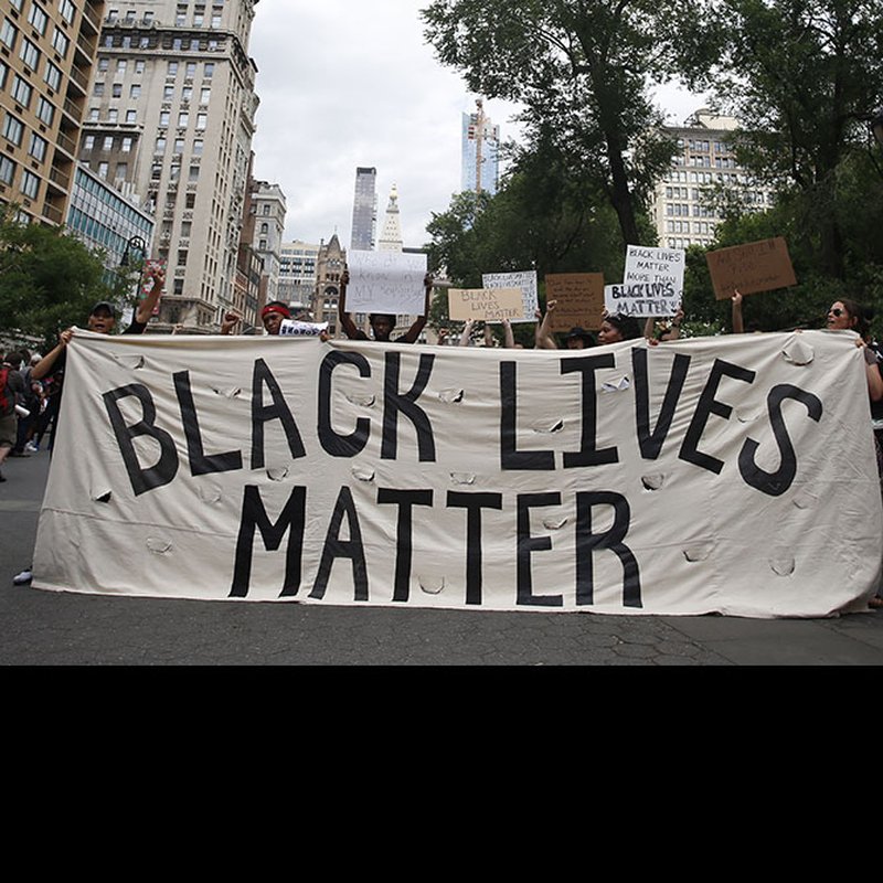 17 böcker om rasism, förtryck och motstånd