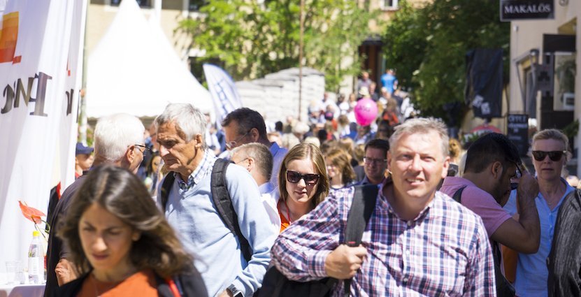 Under Almedalsveckan är det fullbokat på hotellen i Visby, men den påverkar även övriga Gotland. 