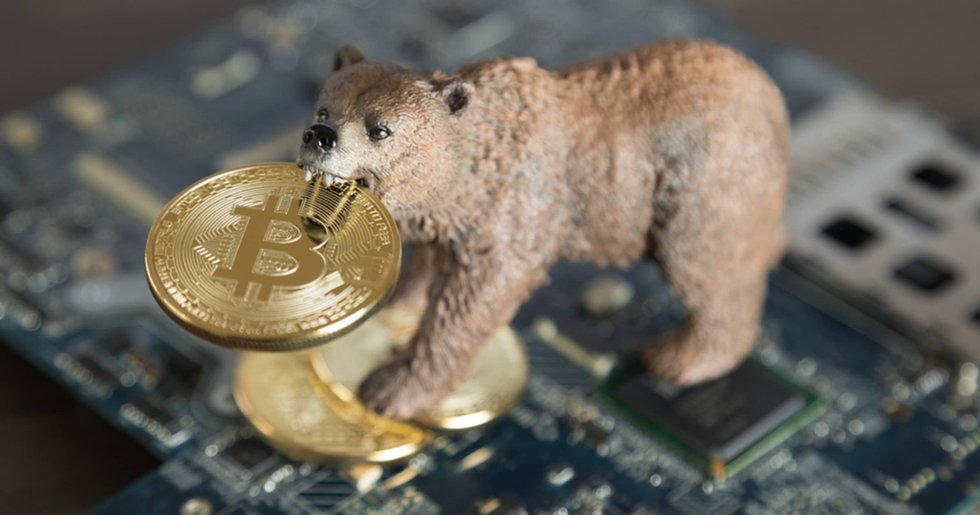 Bitcoins stora tapp – ner 465 dollar på mindre än en timme