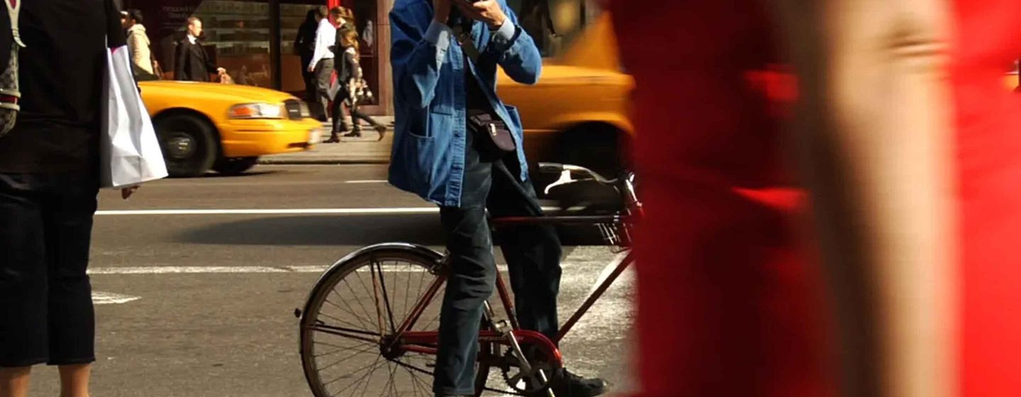 Bill Cunningham New York - Nonstop Entertainment