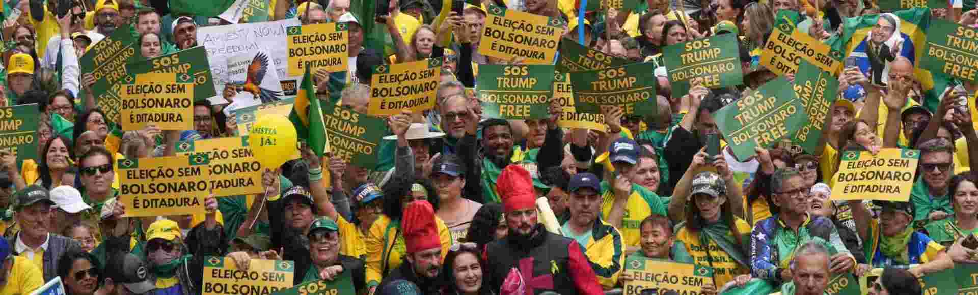 Supporters of former President Jair Bolsonaro protest against his Supreme Court trial in Sao Paulo on Sunday, September 7, 2025.