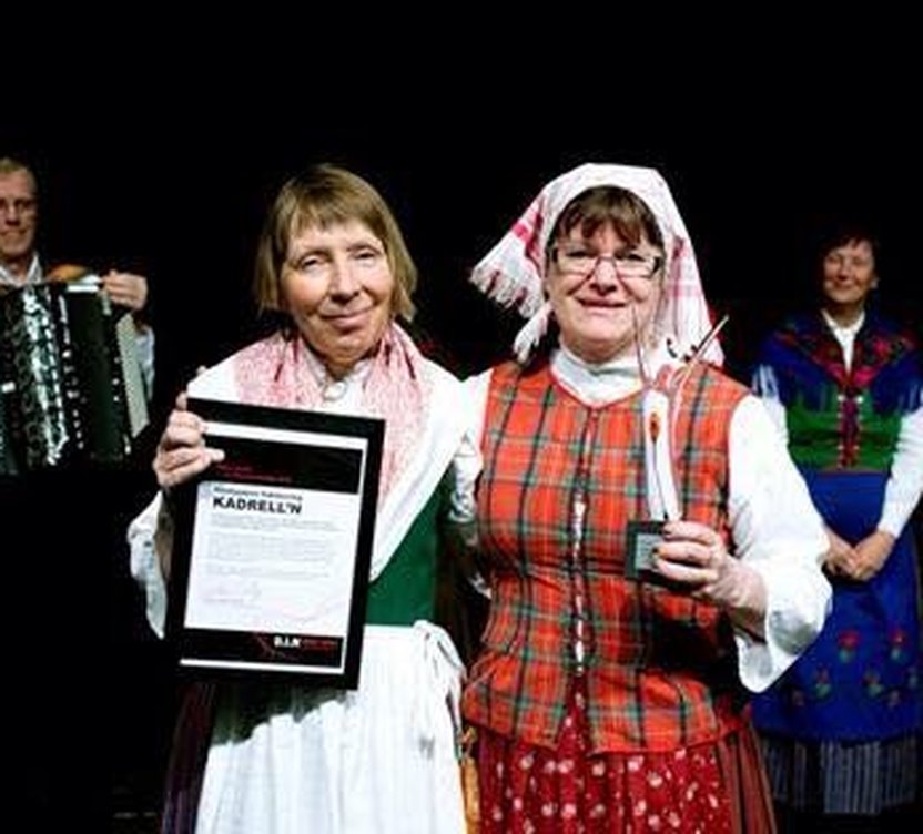 Kadrell’n-Pitebyggdens-folkdanslag