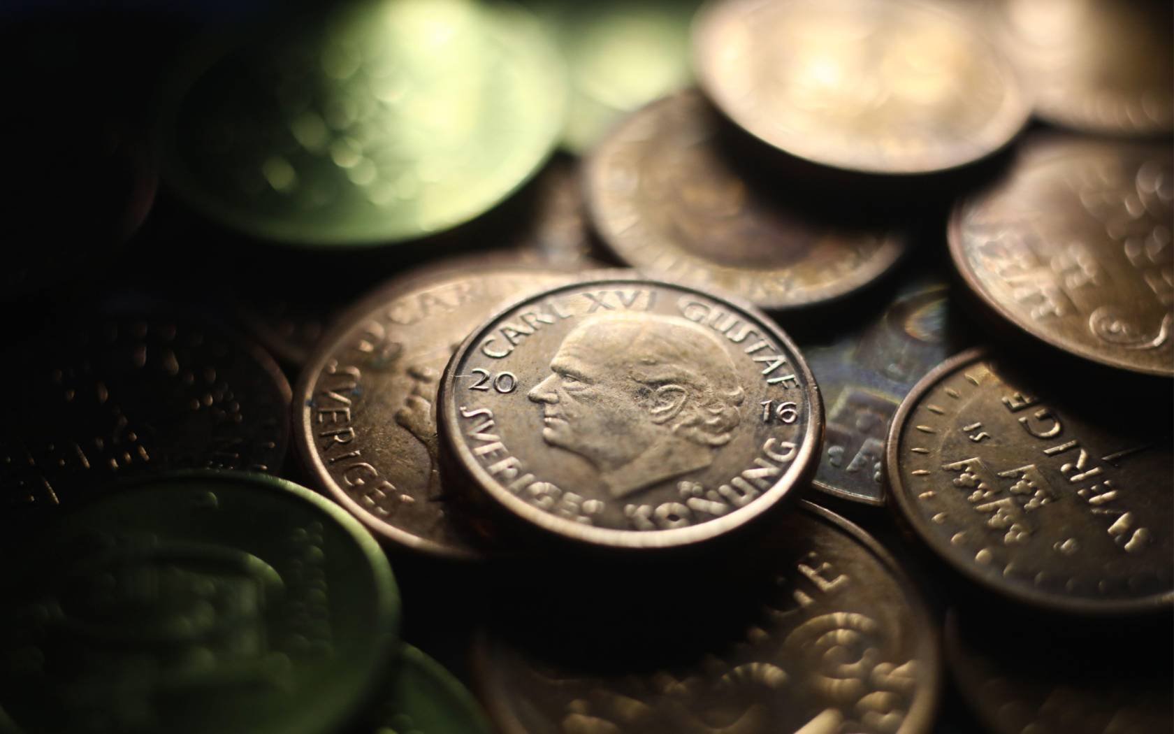 Carl XVI Gustaf on a coin.