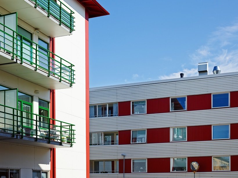 Vy över hyreshus i Piteå