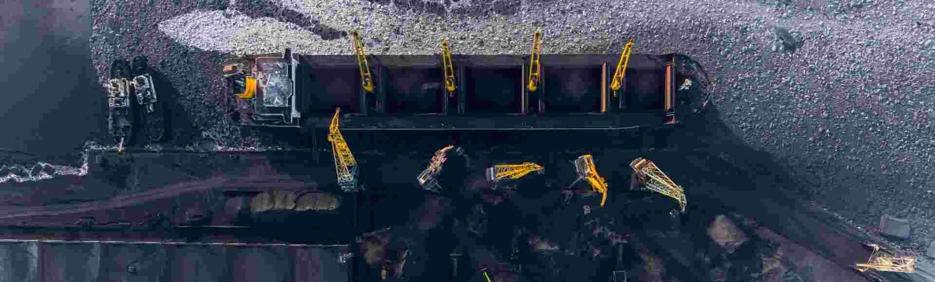 Russian tanker being loaded with coal. Credit: Evgenii Parilov