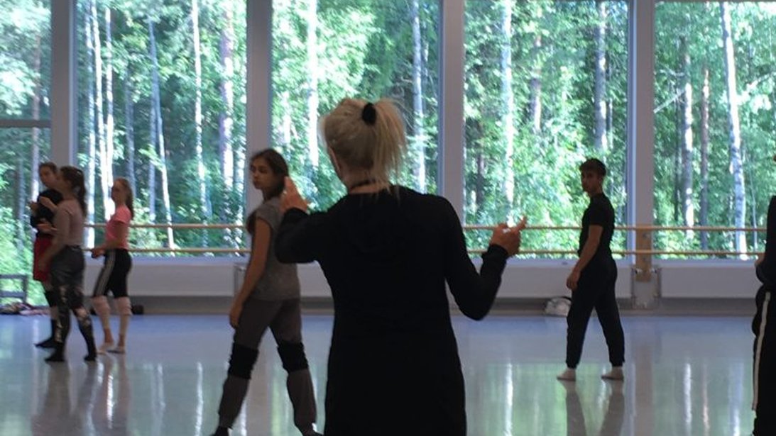 DINs-Ungdanskompani-2017_25