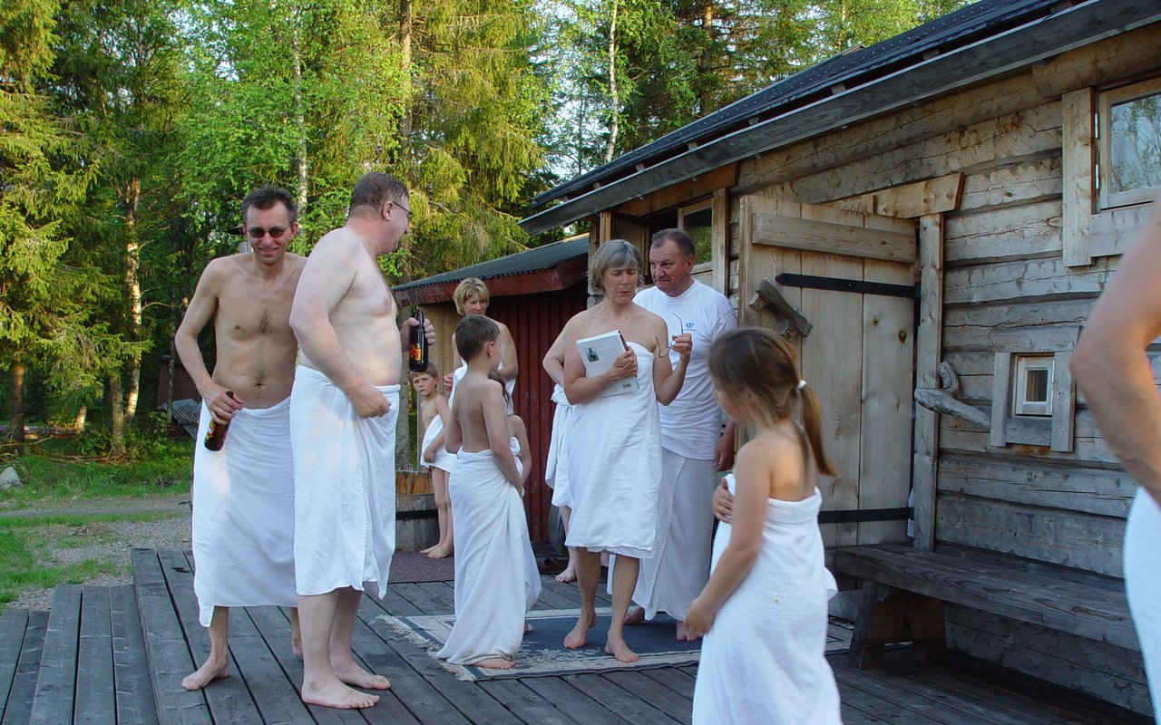 Bastun är en familjeupplevelse i Kukkolaforsen