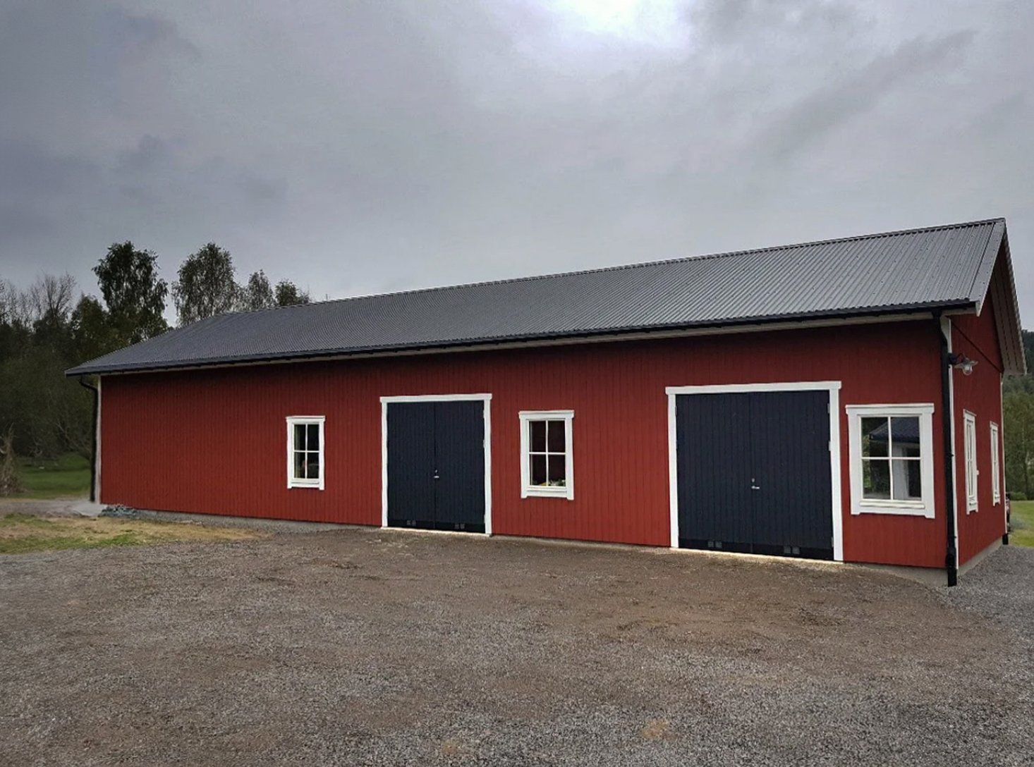 Maskinhall i lantlig stil