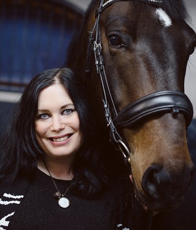 Från onlinespel till bok: 