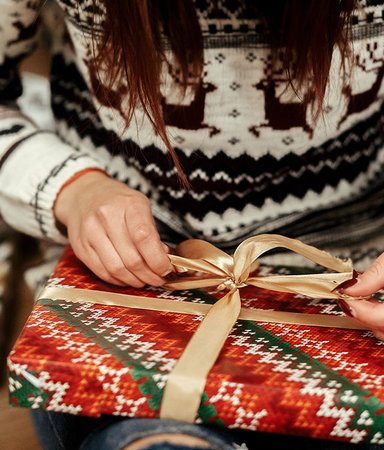 8 fina böcker att ge bort i julklapp i år