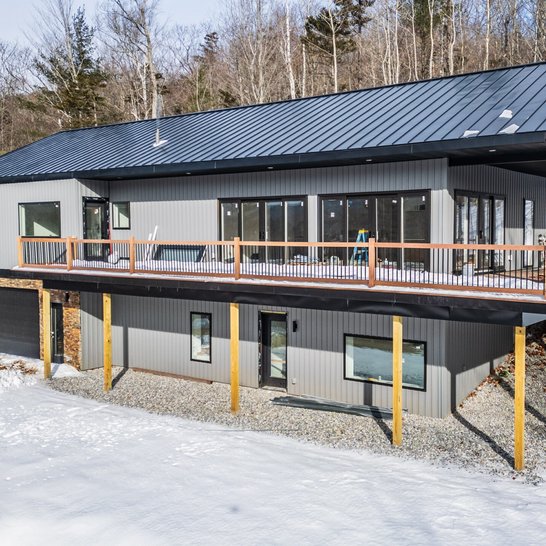 4,000 SQFT (including basement) Home in Newry, ME