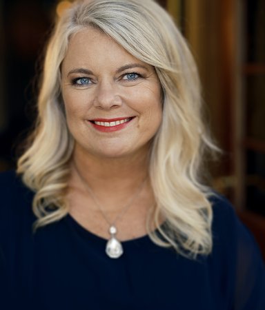 Carin Hjulström: ”Det är lockande att placera en deckare mitt i idyllen”