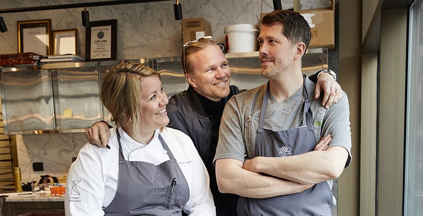 Hanna Normark, Jens Dolk och Daniel Roos ångar på med K-märkt. Foto: K-märkt