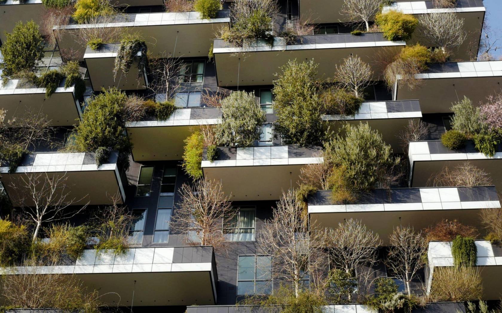 Ecological skyscraper in Milan.