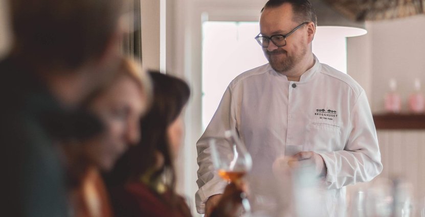 Fredrik Persson, köksmästare på Restaurang 63°N. Foto: High coast whisky