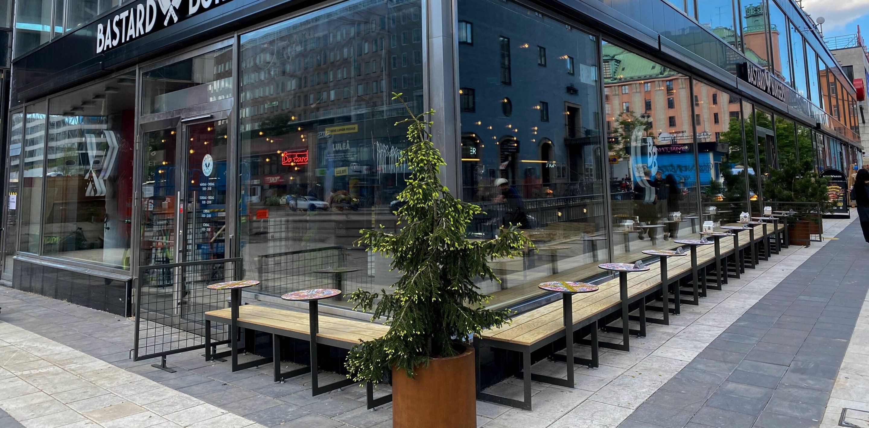 Bastard Burgers firar 50 restauranger idag